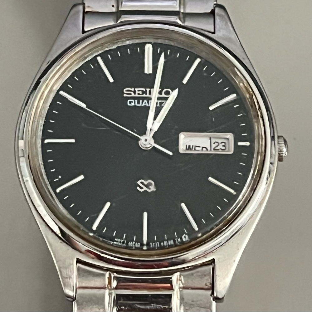 Seiko Vintage Men’s Day Date Quartz Watch